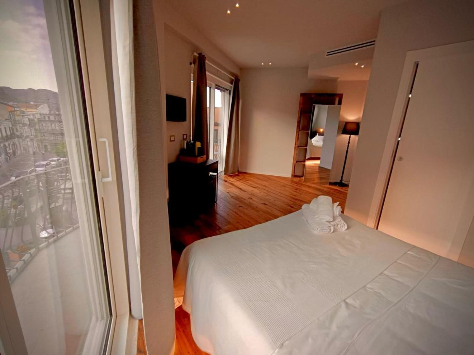 Taormina Boutique Rooms Bagian luar foto