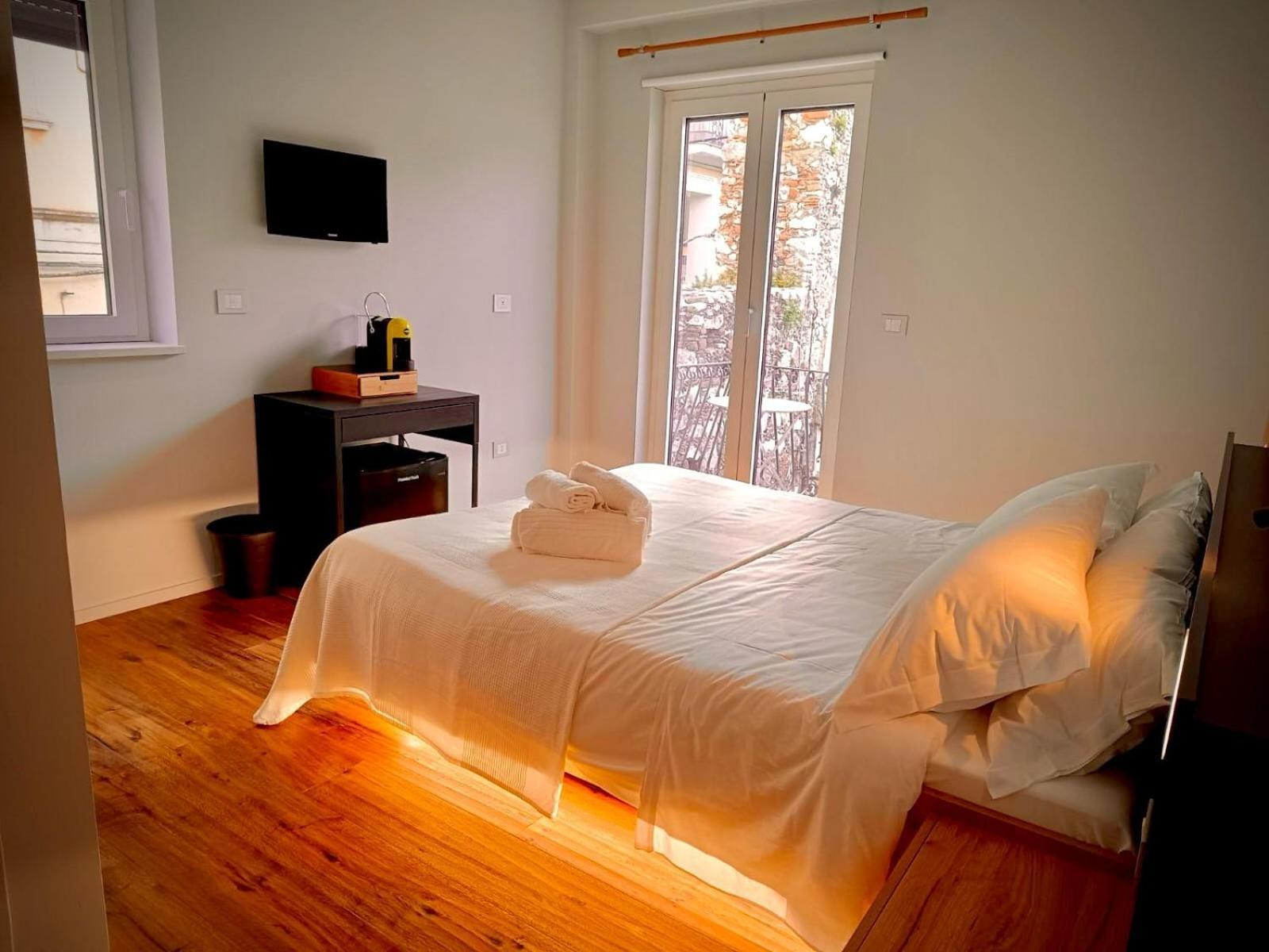 Taormina Boutique Rooms Bagian luar foto