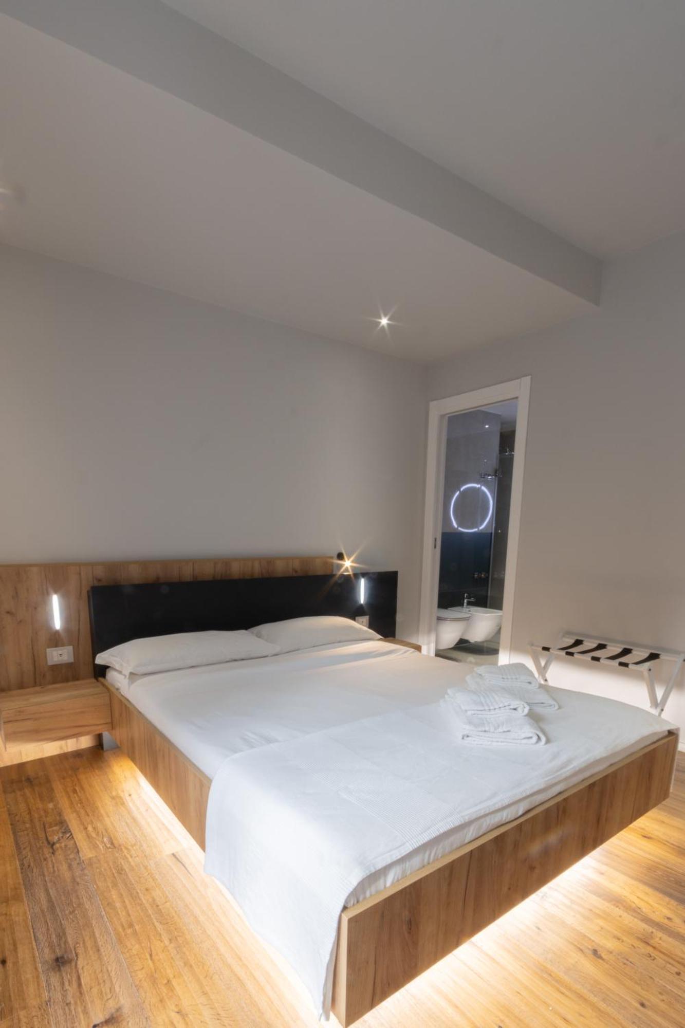 Taormina Boutique Rooms Bagian luar foto