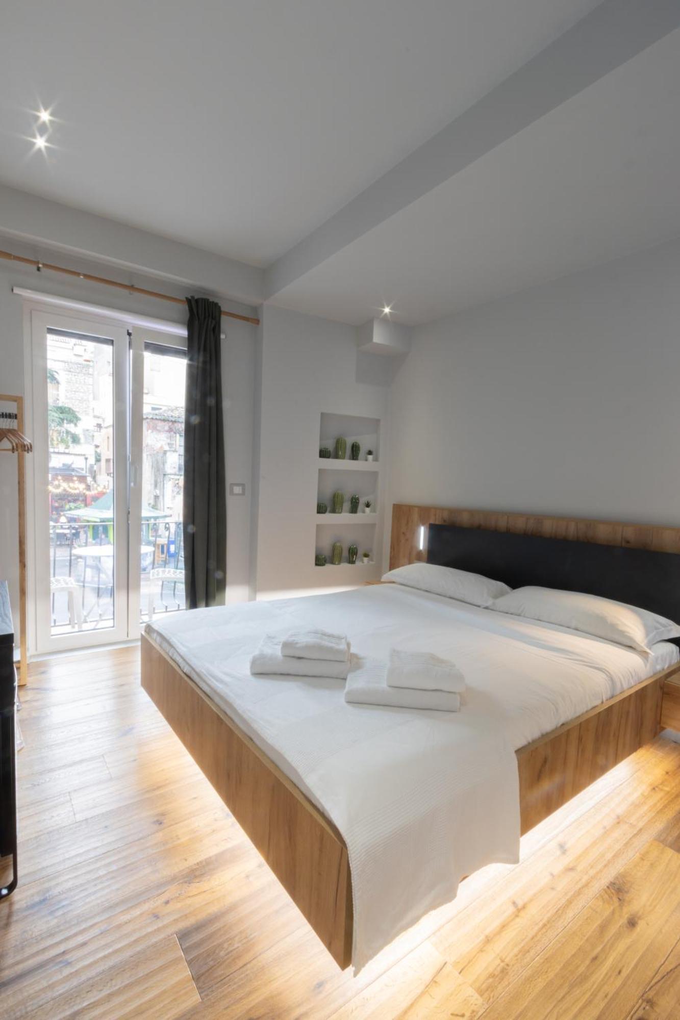 Taormina Boutique Rooms Bagian luar foto