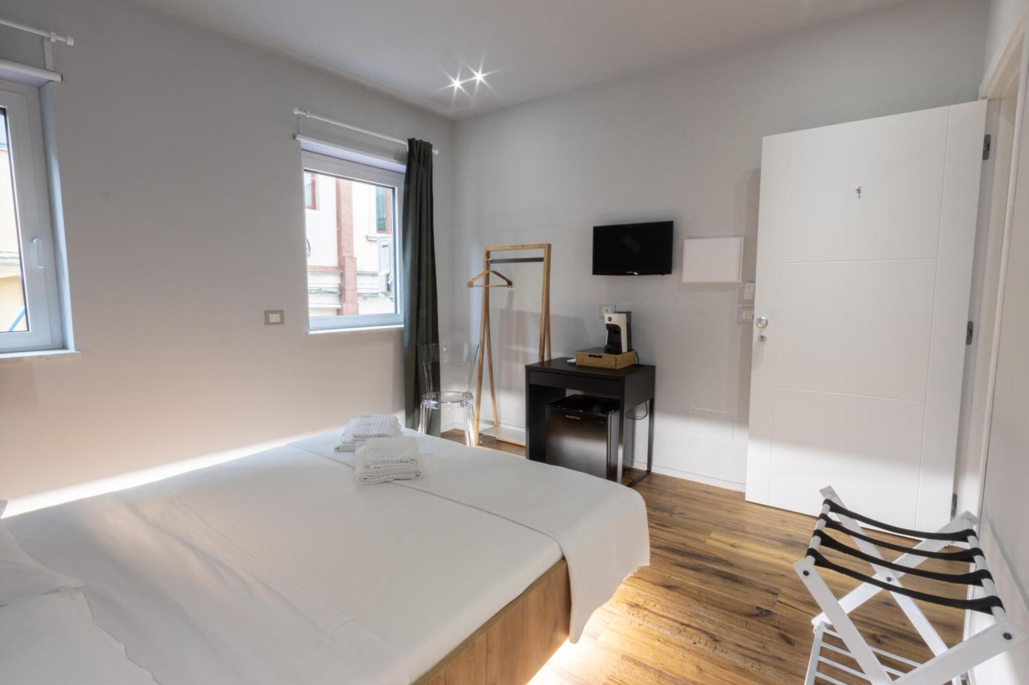 Taormina Boutique Rooms Bagian luar foto